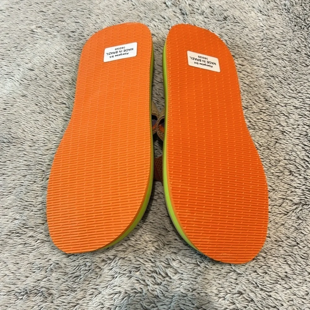 Havaianas Men's Rose Gold Flip Flops size 8 made in Brazil